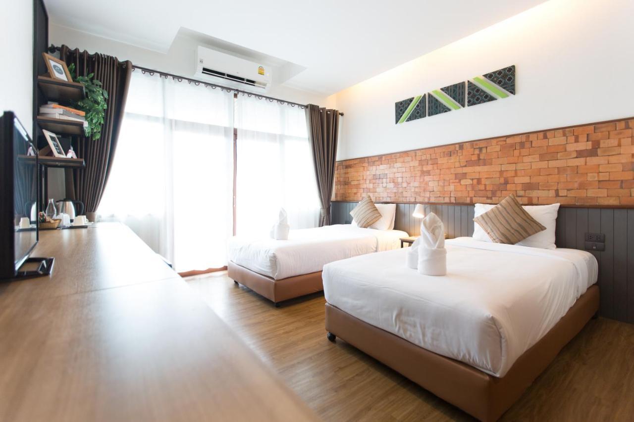 The Old City Wall Inn Chiang Mai Buitenkant foto